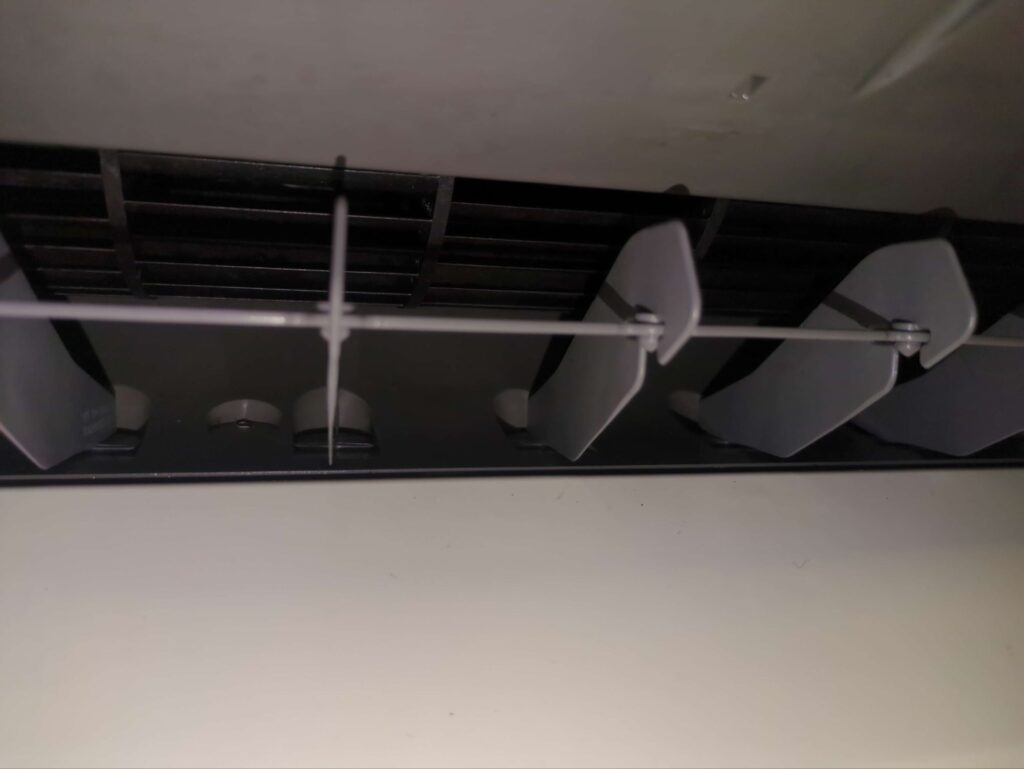 横浜市港南区の分解洗浄後のノクリアXの綺麗になった送風口